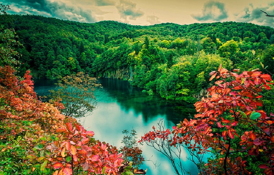 The ten most beautiful nature reserves in Europe in autumn